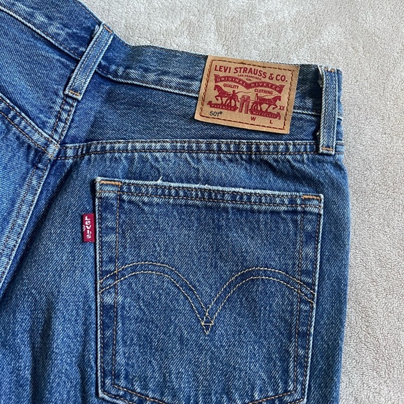 Levi 501 shorts - Picture 5 of 5